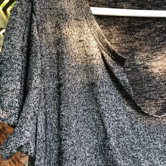 Urban outfitters tee - Picture 3 of 4